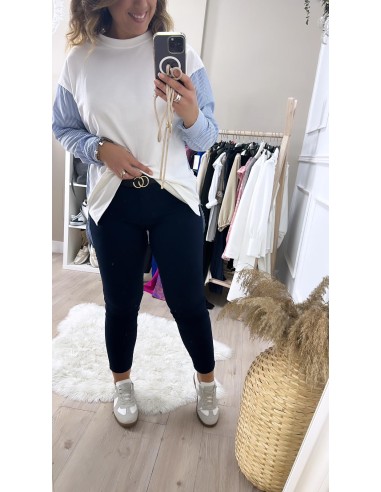 Pantalón chino con cinturón