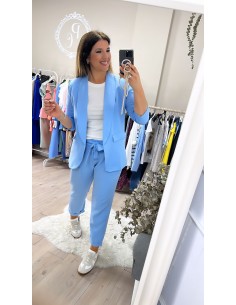 Traje lazada 2