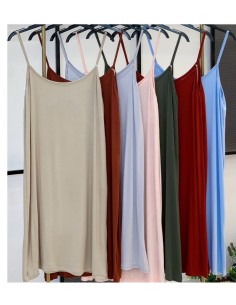 Bajo vestido