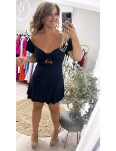 Vestido hombros evase