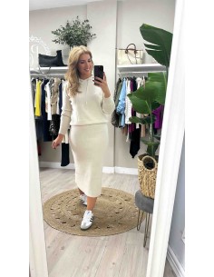 Conjunto punto falda