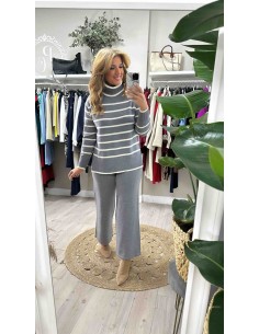 Conjunto punto cuello rayas 2