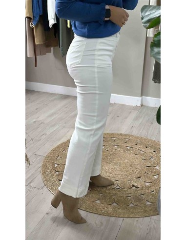 Jeans bolsillo canguro
