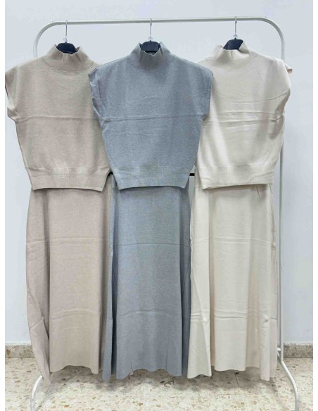 Conjunto punto falda cuello