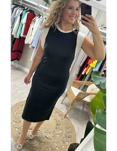Vestido bicolor hombro