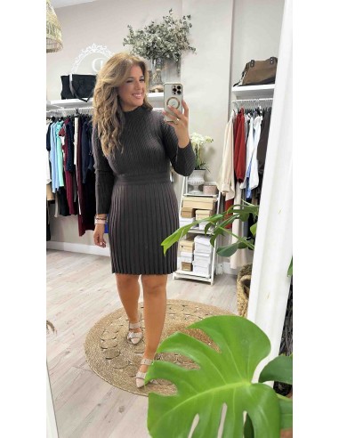Vestido punto cuello