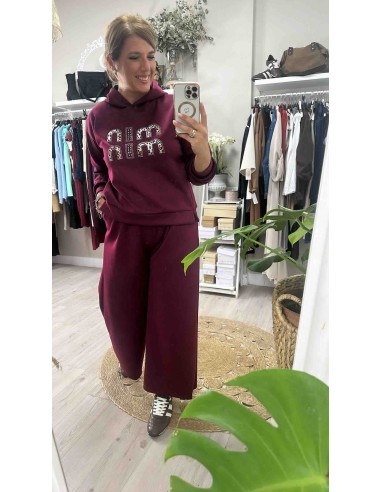 Conjunto sport letras