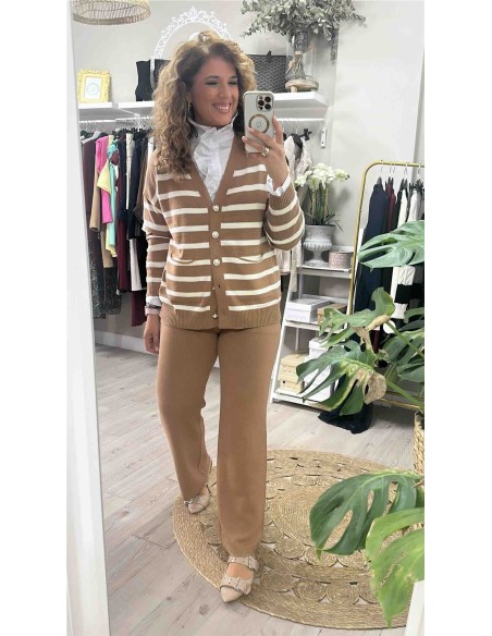 Conjunto punto rayas rebeca