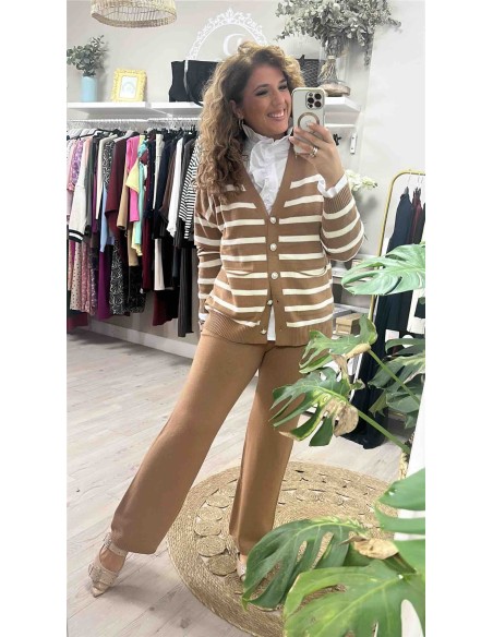 Conjunto punto rayas rebeca