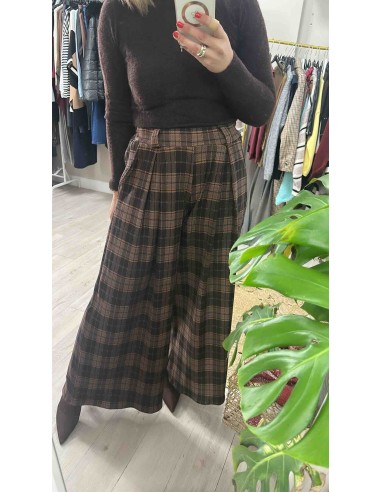 Pantalón ancho cuadros calentito
