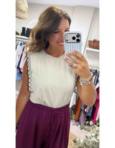 Camiseta Aina croche