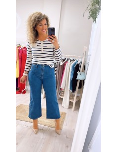 Jeans crop botones